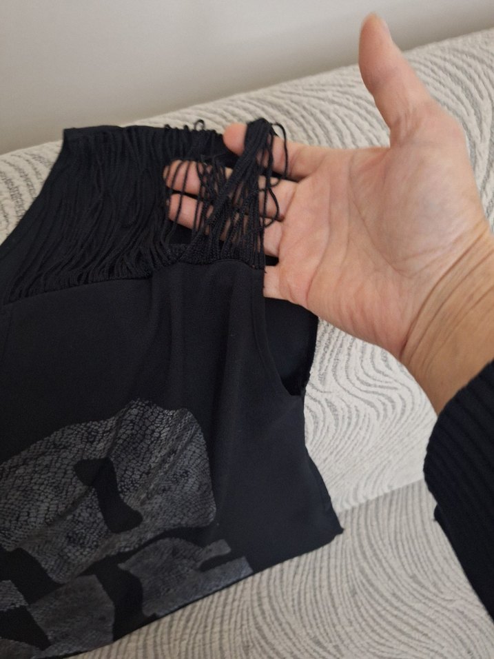 Siyah Renkli Kısa Kollu Baskılı Kadın Tişört - Görsel 3