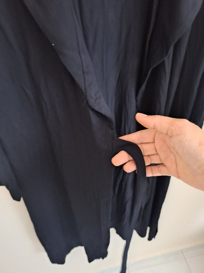 Siyah İşlemeli Kadın Uzun Ceket - Görsel 5