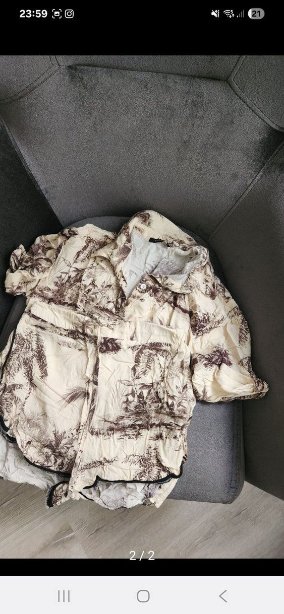 Bej Kısa Kollu V Yaka Bağlama Desenli Gömlek - Görsel 2