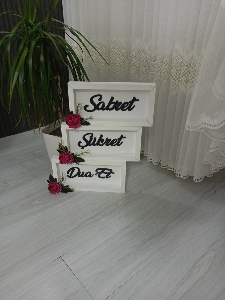 Çiçekli Beyaz Dekoratif Çerçeveler - Görsel 2