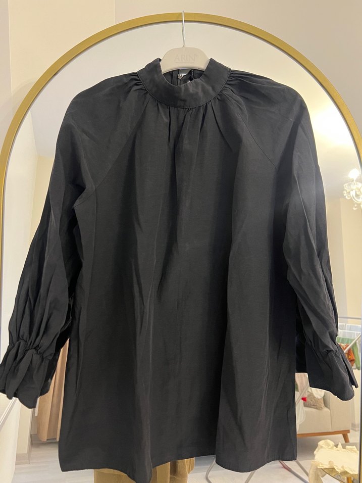 Uzun Kollu Siyah Keten Kadın Bluz - Görsel 3