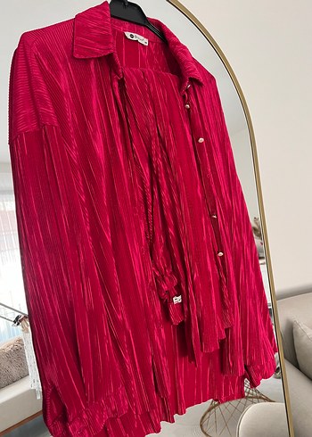 Pembe Uzun Kollu Pilili Kadın Gömlek pantolon takımı - Görsel 2