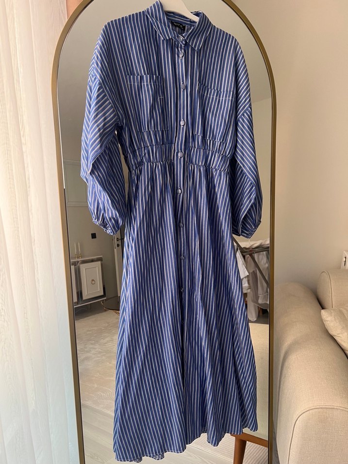 Mavi Çizgili Pamuklu Uzun Elbise - Görsel 2