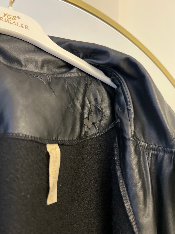 Kadın Siyah Deri Kemerli Goth Yelek - Görsel 5