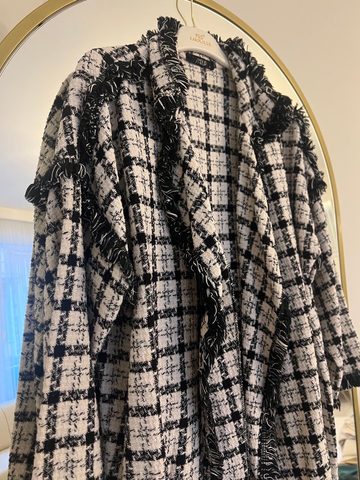 Gri Ekose Detaylı Kadın Uzun Kaban - Görsel 3