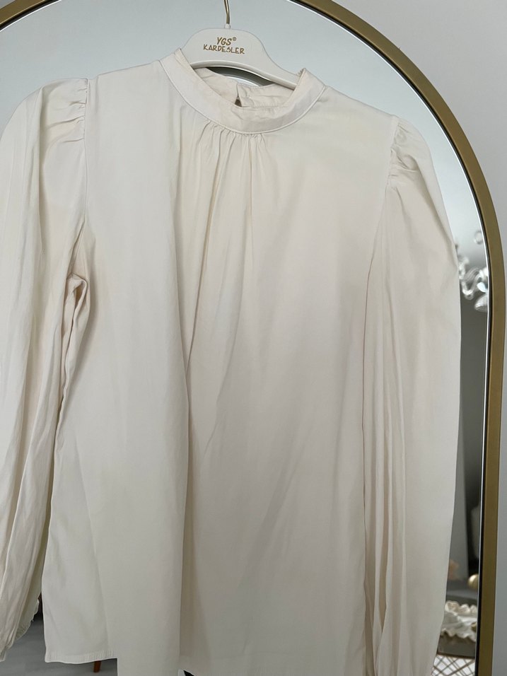 Kadın Beyaz Keten Yüksek Yaka Gömlek - Görsel 2