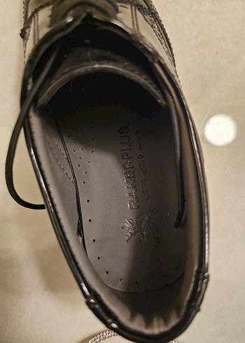 Parlak Siyah Rugan Klasik Erkek Çocuk Ayakkabısı 31 numara - Görsel 3