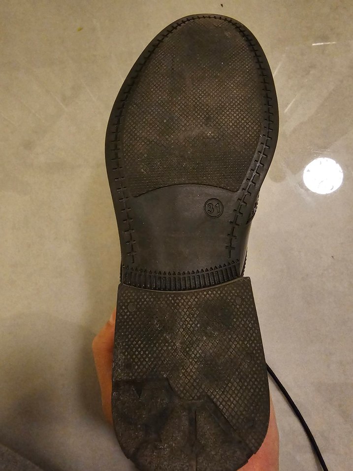 Parlak Siyah Rugan Klasik Erkek Çocuk Ayakkabısı 31 numara - Görsel 4