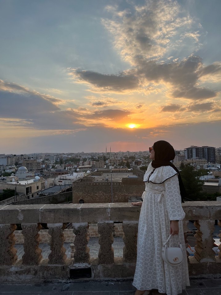 Tesettür bebe yaka elbise - Görsel 3