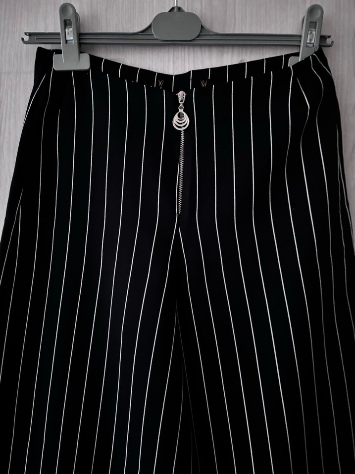 Çizgili Siyah Kumaş Pantolon - Görsel 2