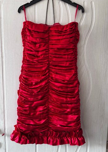 Kırmızı Askılı, Volanlı Abiye Elbise - Görsel 6