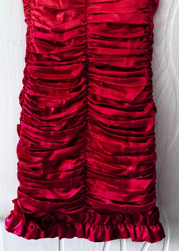 Kırmızı Askılı, Volanlı Abiye Elbise - Görsel 7