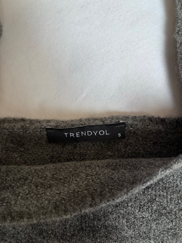 Gri Örgü Kadın Süveter - Görsel 2