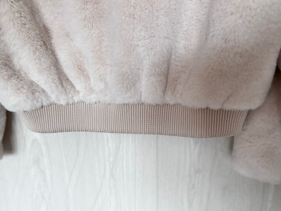 Zara -  Peluş Mont - Görsel 5