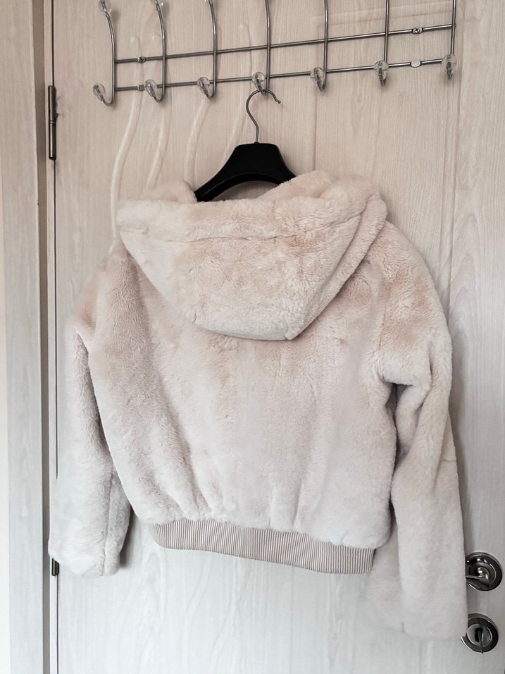 Zara -  Peluş Mont - Görsel 2