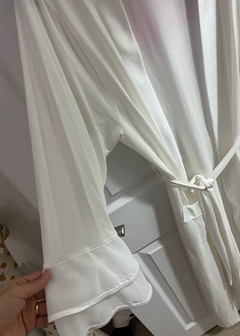 Beyaz Uzun Kadın Sabahlık - Görsel 3