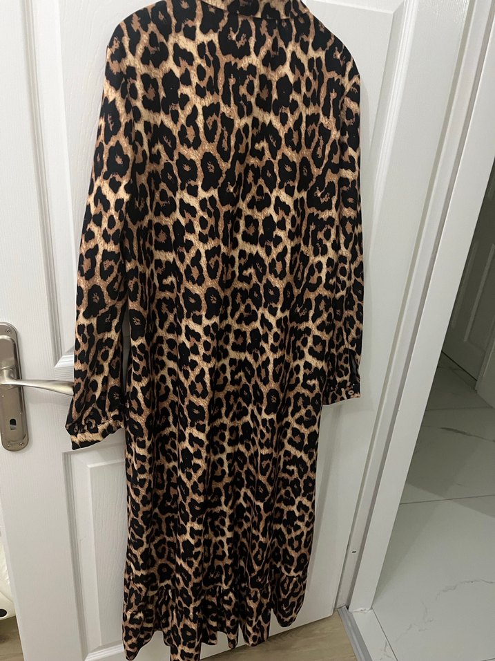 Leopar Desenli Uzun Kadın Elbise - Görsel 2