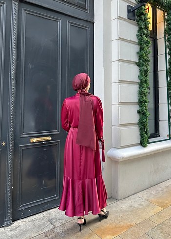 Diğer Bordo Uzun Kollu kolları inci detaylı saten Uzun Elbise