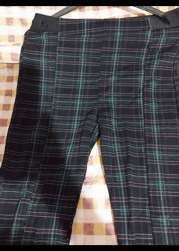 Piliseli Sokak Stili Pantolon - Görsel 4