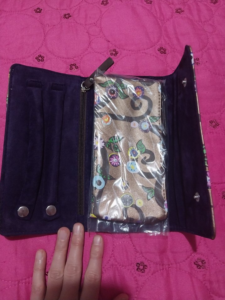 Mor Süet Çiçek Desenli Fermuarlı Takı Cüzdanı - Görsel 2