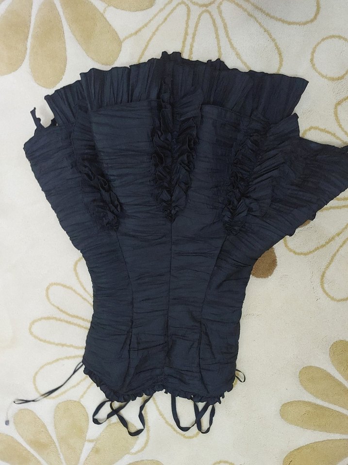 Siyah Straplez Gotik Midi Elbise - Görsel 2