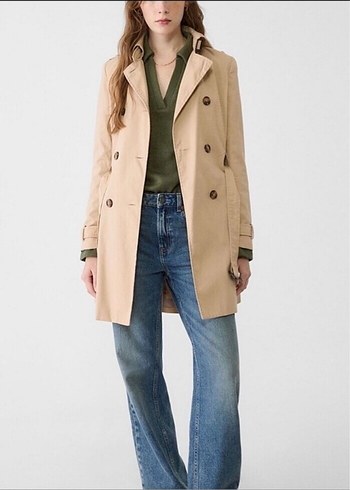 Stradivarius trenchcoat