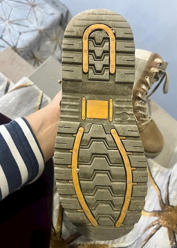 Kahverengi Süet Kamuflajlı kadın Bot - Görsel 3