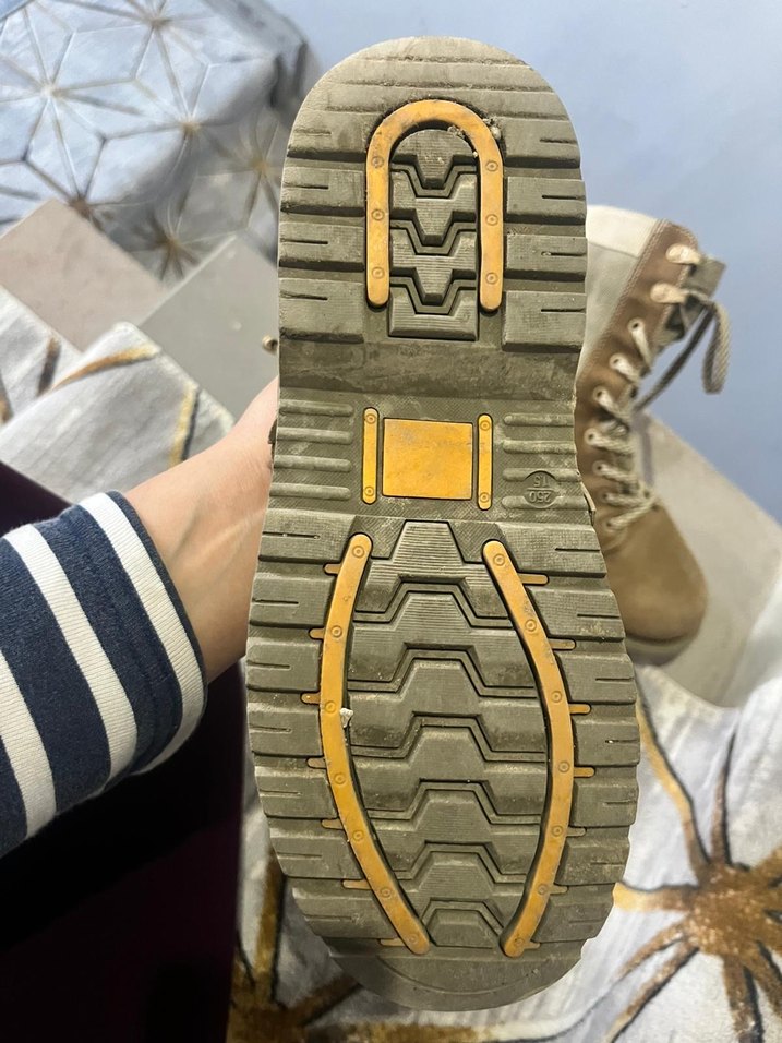 Kahverengi Süet Kamuflajlı kadın Bot - Görsel 3