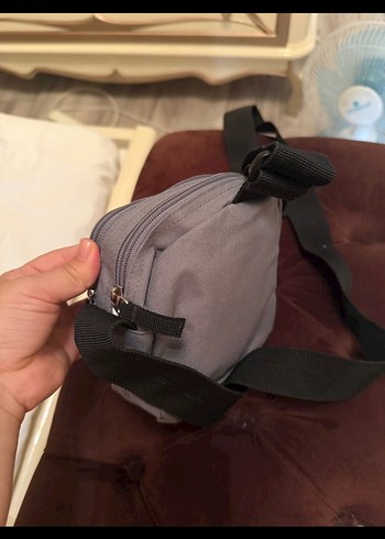 Adidas Gri Baskılı Erkek Omuz Çantası - Görsel 2