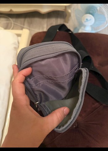 Adidas Gri Baskılı Erkek Omuz Çantası - Görsel 3