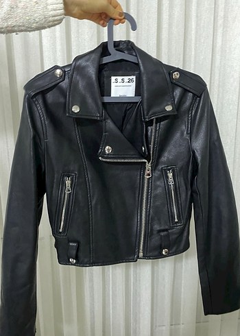 Bershka Siyah Parlak Biker Deri Ceket Kadın - Görsel 3