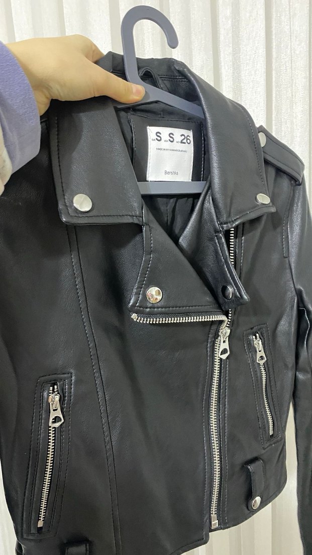 Bershka Siyah Parlak Biker Deri Ceket Kadın - Görsel 2