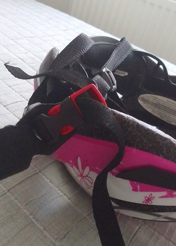 Pembe Çiçek Desenli Bisiklet Kaskı - Görsel 6