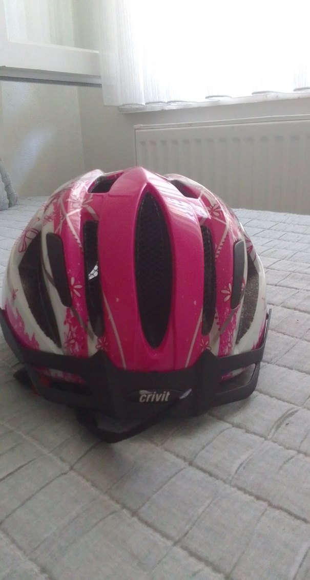 Pembe Çiçek Desenli Bisiklet Kaskı - Görsel 3