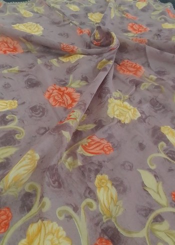 Çiçek Desenli Püsküllü Kadın Fular - Görsel 3