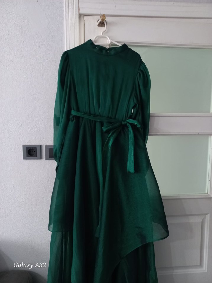 zümrüt Yeşil Uzun Kollu Kadın abiye - Görsel 2