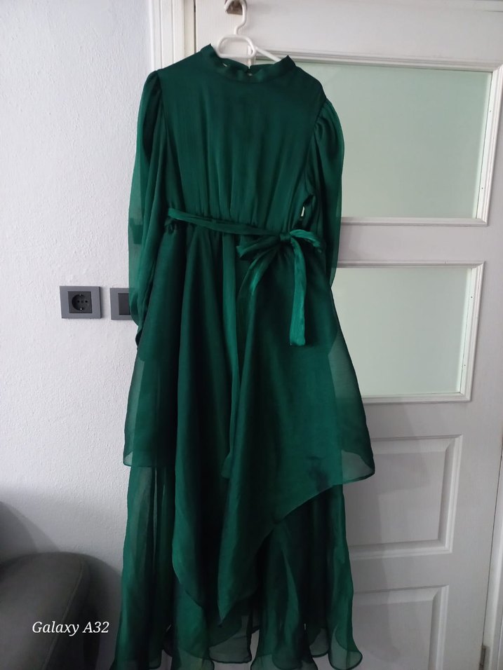 zümrüt Yeşil Uzun Kollu Kadın abiye - Görsel 3