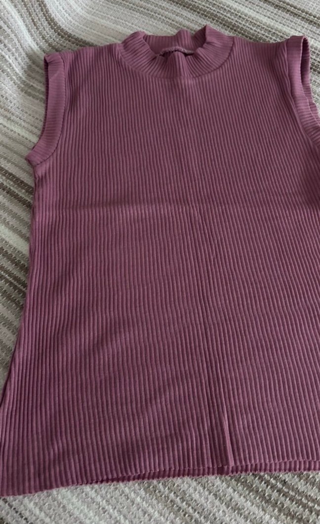 Kahverengi ve Pembe Boğazlı Kolsuz Triko Kadın Tişört iki ürün - Görsel 2