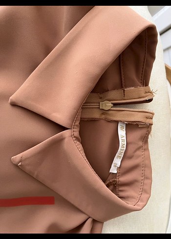 Bej Uzun Kollu Modern Klasik Elbise - Görsel 4