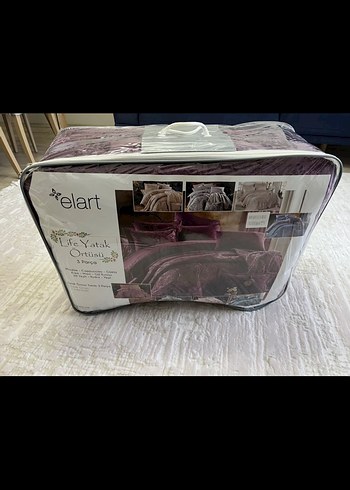 Elart Mor Desenli 3 Parça Yatak Örtüsü - Görsel 2