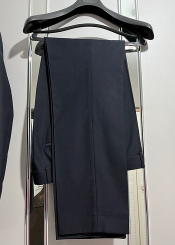 Klasik Siyah Erkek Takım Elbise - Görsel 3