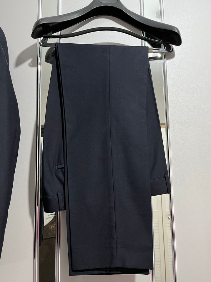 Klasik Siyah Erkek Takım Elbise - Görsel 3