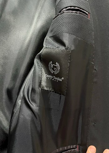 Düğmeli Siyah Erkek Ofis Takım Elbise - Görsel 4