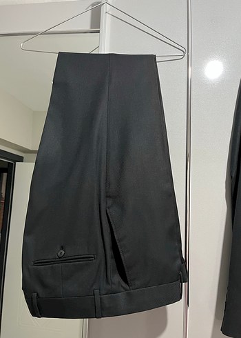 Düğmeli Siyah Erkek Ofis Takım Elbise - Görsel 3