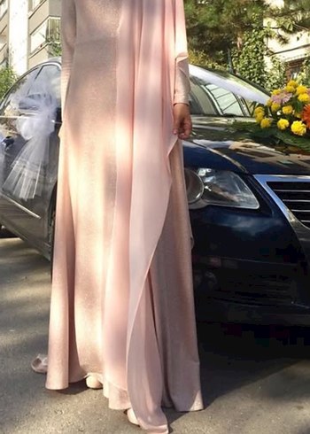 Pembe Uzun Drapeli Kadın Abiye - Görsel 3