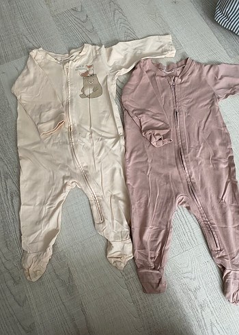 H&M Kız bebek Tulumu