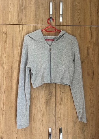 Gri Fermuarlı Kapüşonlu Kadın Sweatshirt