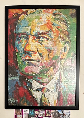 Çok Renkli Atatürk Portresi Tablosu