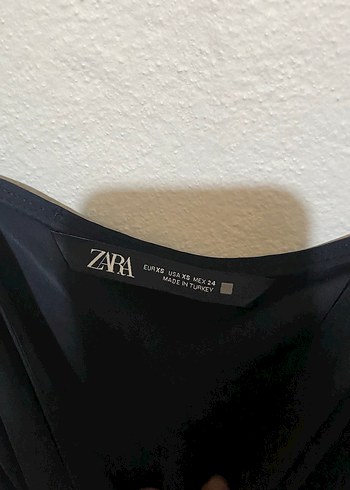 Zara Siyah Askılı Yırtmaçlı Uzun Elbise - Görsel 3