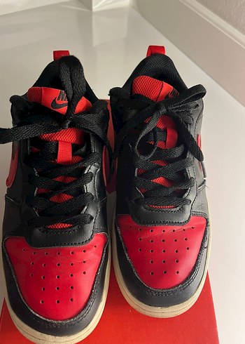 36 Beden kırmızı Renk Nike Spor Ayakkabı